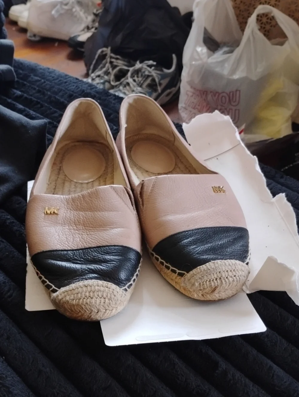 MICHAEL KORS KENDRICK LEATHER SLIP ON ESPADRILLES W/ BLUSH UPPER & BLACK TOE CAP